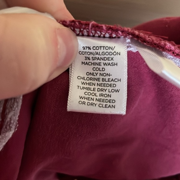 Loft size 6 Mauve Pink Color Mid-rise 6” Inseam The Riviera Shorts with Pockets - Picture 10 of 10